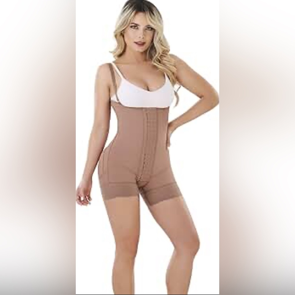 Women's Tan Shapewear Bodysuit